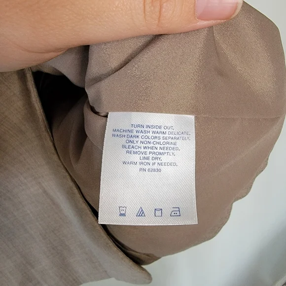Lands' End Tan Blazer Suit Jacket Career Size 10P Uniform Coat 2 button - Picture 7 of 8